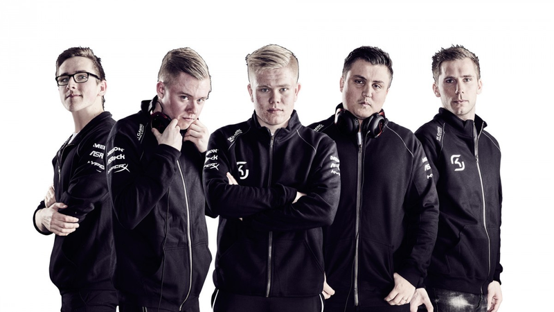 Windbreakers, with racing stripes. (image via SK Gaming)